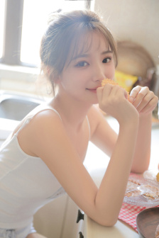 宝宝腿趴开一点就不会疼的原因和预