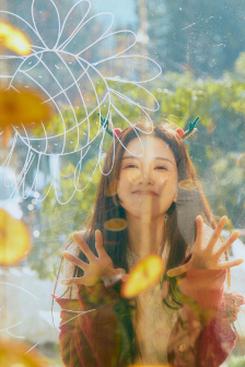 满城尽带黄金甲